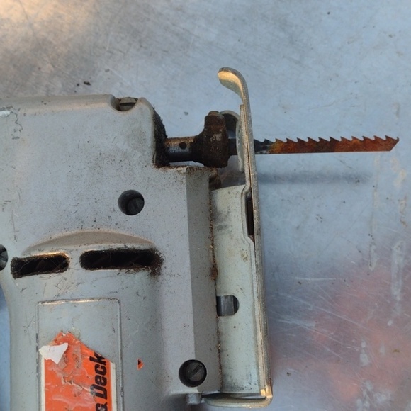 Vintage Black & Decker Jigsaw - Picture 2 of 2